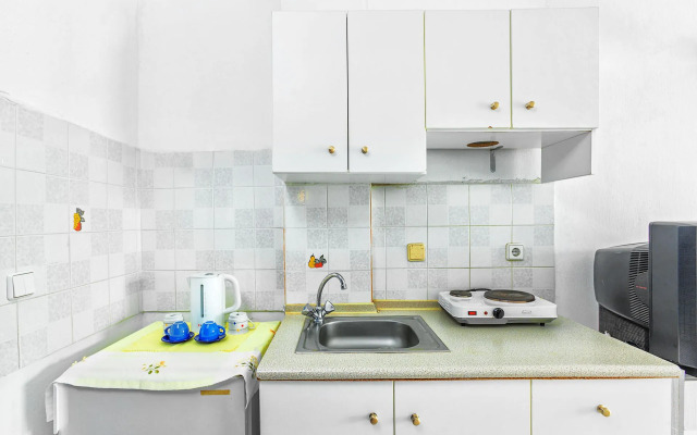 Loutra Village Holiday Apartments