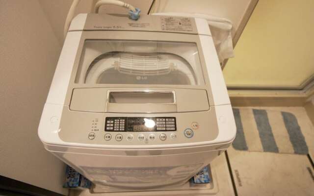 Asakusa Woody Sun Heim