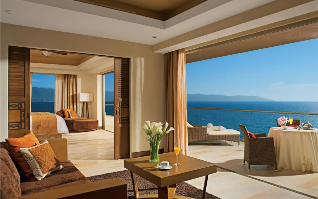 Dreams Vallarta Bay Resort & Spa - All Inclusive - Image 7