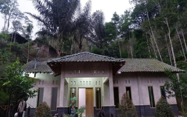 Aren Homestay