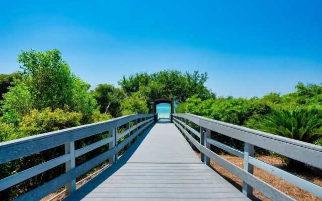 One Seagrove Place Unit 108 2 Bedroom Condo by Redawning