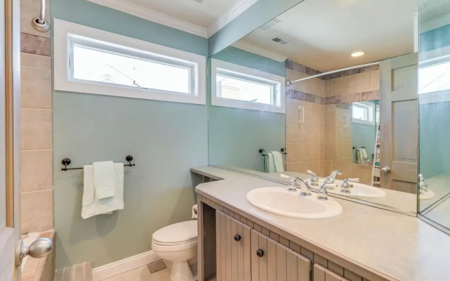 NEW Orleans Street 9