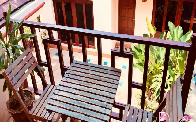 Punyapha Beach Villa