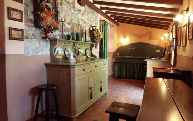 Authentic Villa With Swimming Pool in Grosseto