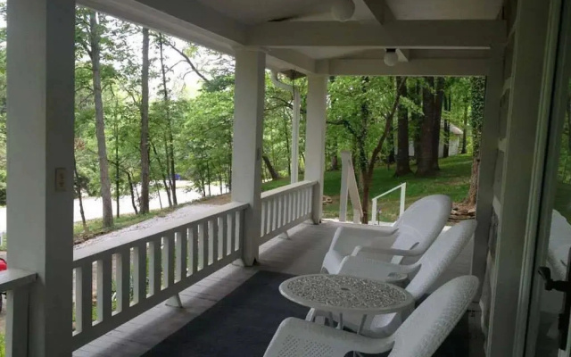 Cabin 360