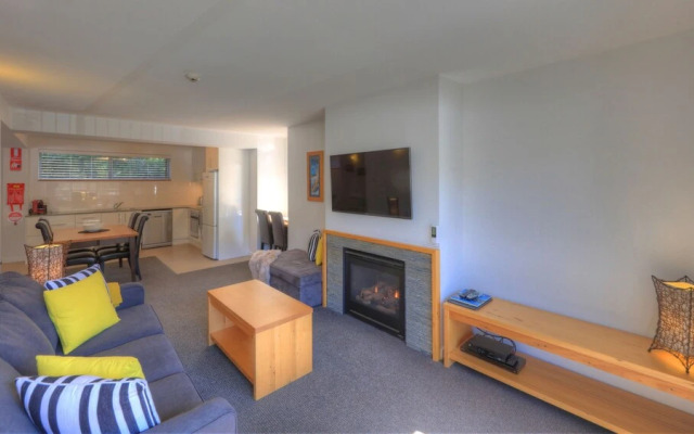 Snowgoose Apartments