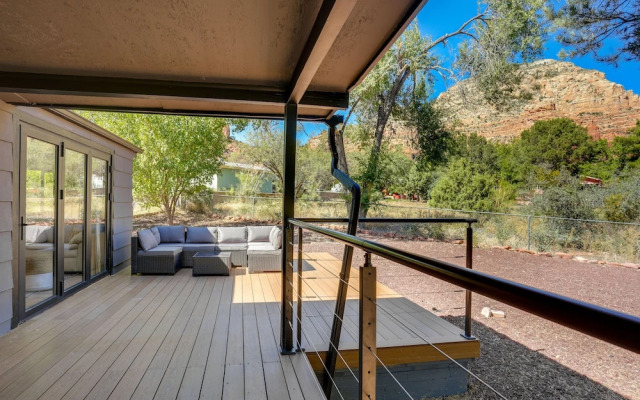 Mtn Views: Bright & Airy Sedona Home!
