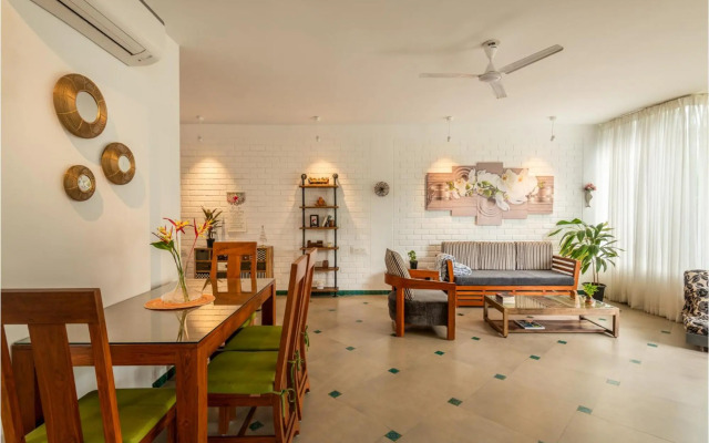 El - Arbol Apartments