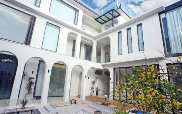 Pu Su.Villa Weilan Lux. Garden Resort Homestay (Dali Ancient City Store)
