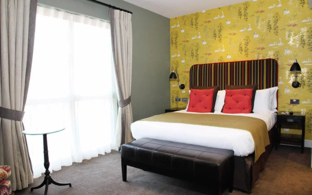 The Alma Hotel