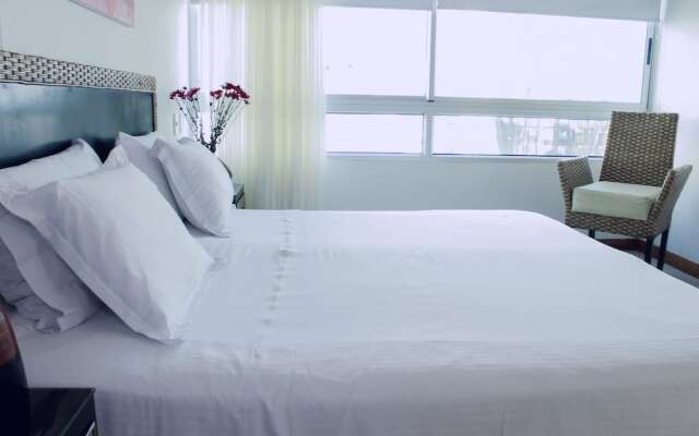 Luxury Ocean View Apartment