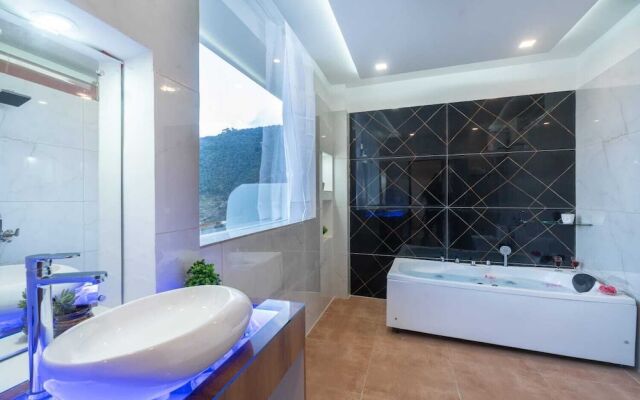 Hotel Luxmi Vilas Inn