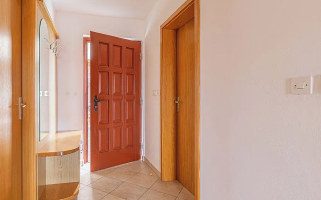Vineyard Cottage Lustek