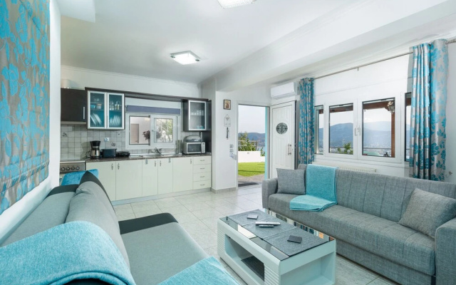 MTC-Sea & sky by Valeria near airport