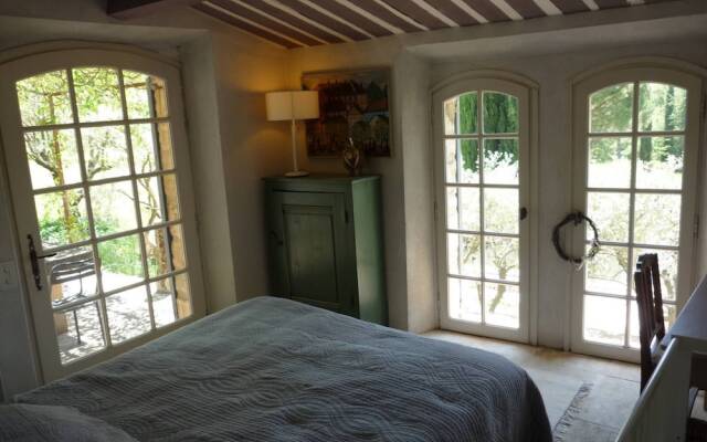 L'Authentique - Crush Guaranteed