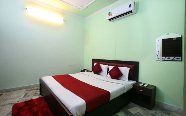 OYO Rooms 278 Hotel Neelkamal