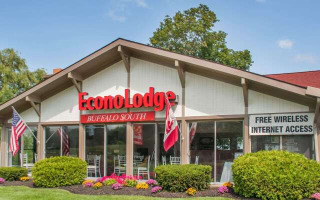 Econo Lodge South