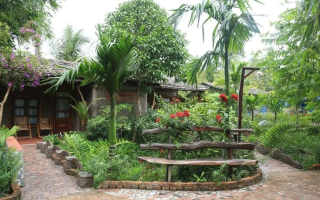 Vamxang Rustic Home