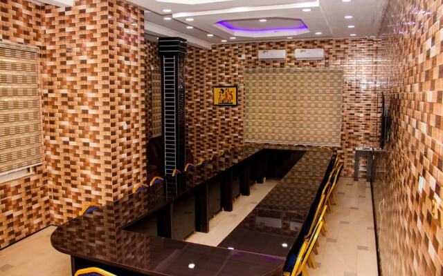 Villa Italian Hotels