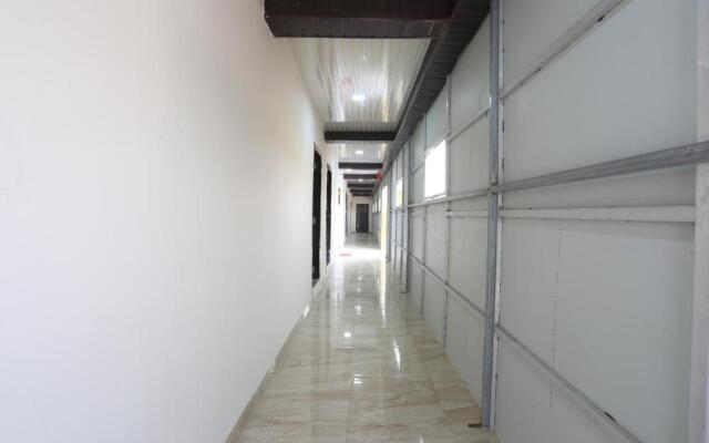 Capital O 85712 Hotel Star Inn