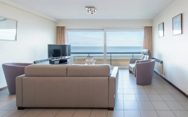 Apartment in Middelkerke Near Beach & Casino