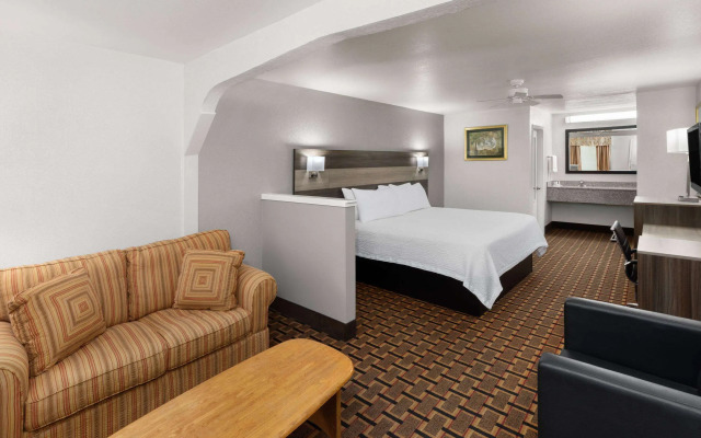 Ramada Limited San Angelo