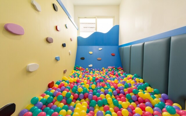 Childlike B&B