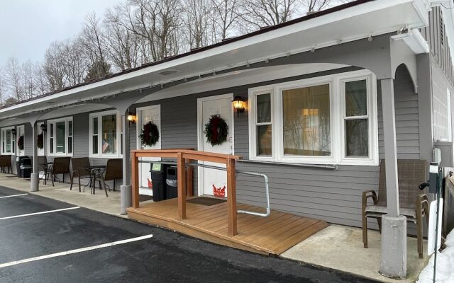 Sleep Woodstock Motel