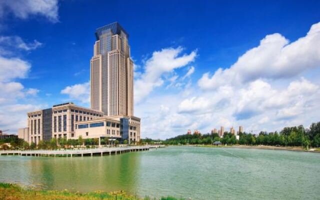 Zhongyuan International Hotel