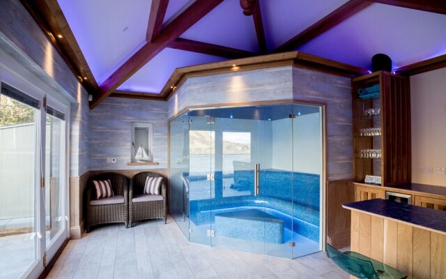 Waternook Lakeside Accommodation