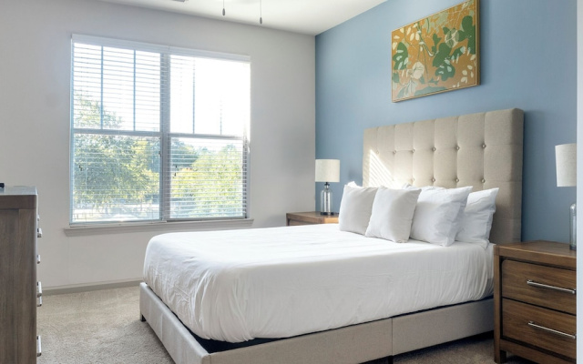 Landing Apartments Raleigh - North Hills