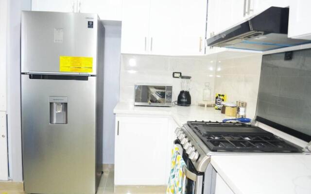 Royal 3 BR Family Apartment