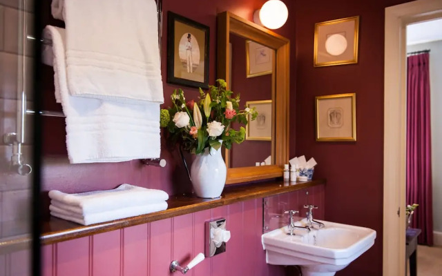 The Peat Spade Inn