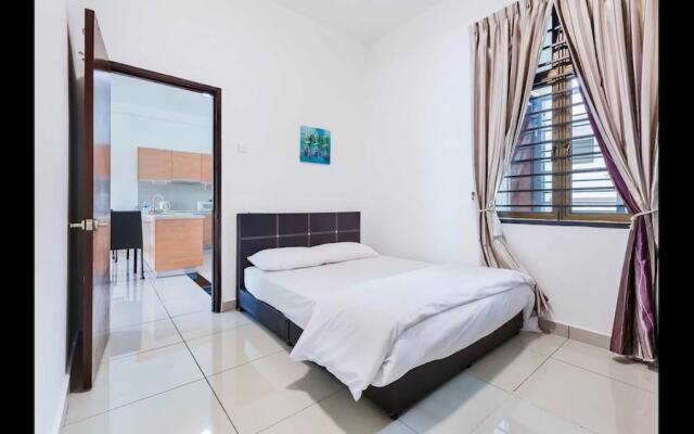 3 Bedroom Apartment Palazio