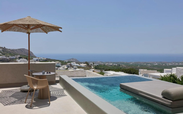 Aeon Suites - Adults Only