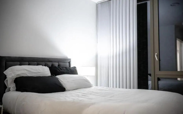 Immaculate 2-bed Apartment in Canary Wharf