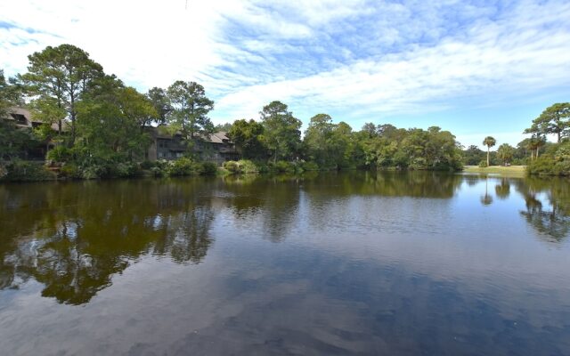 Brigantine Quarters 220