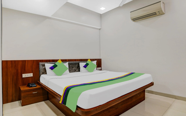 Treebo Trend Ten Eleven Grand