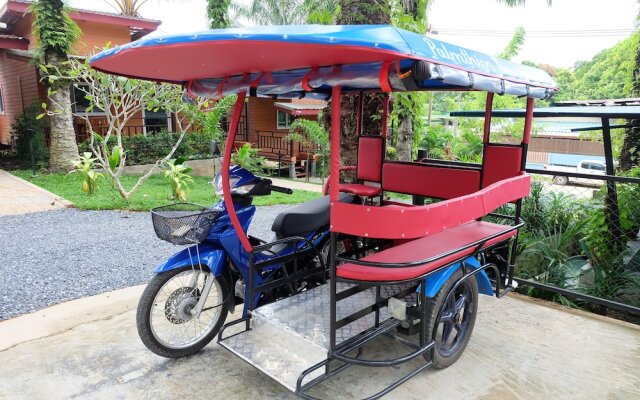 Palmthien Pool Villa Aonang