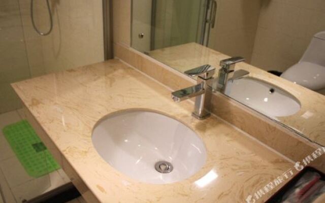 Wendeng Nanyuan Business Hotel