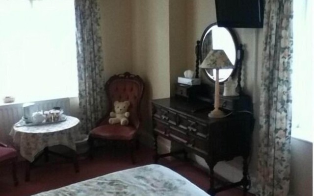 Holdfast Cottage Hotel