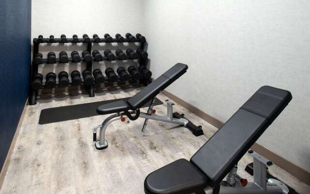 Hampton Inn Kansas City Northeast