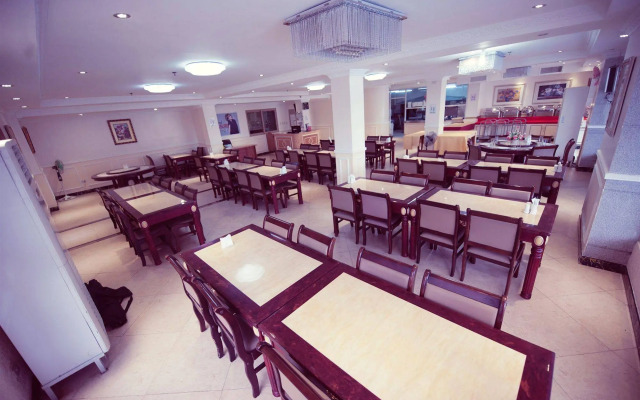 Clark CU Hotel
