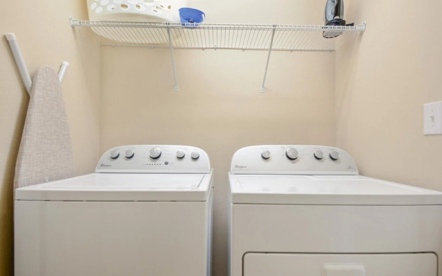 Four Bedrooms Townhouse Close to Disney 5120