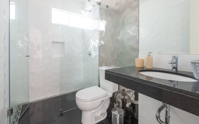 Lindo Apartamento Amoblado