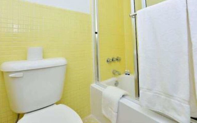 Sun Plaza Motel