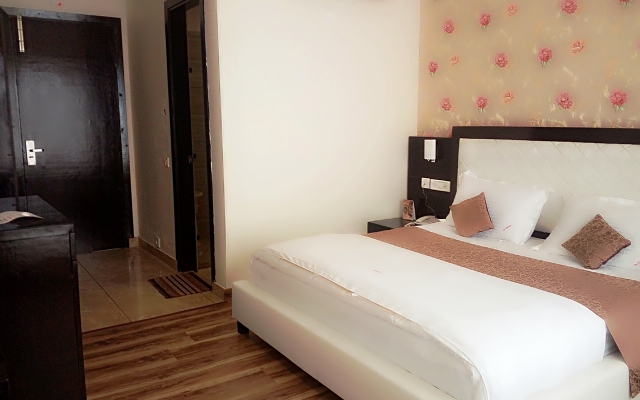 OYO Rooms Jogiwara Road
