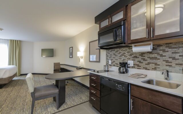 Candlewood Suites Mishawaka North by IHG