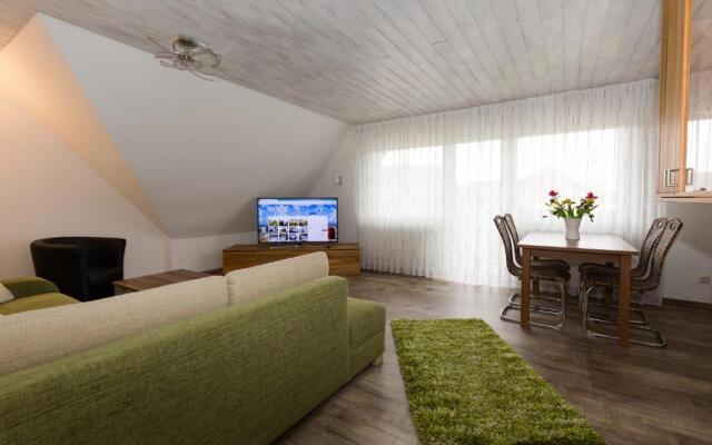 Ferienwohnung Haus zum Seehund mit Pool