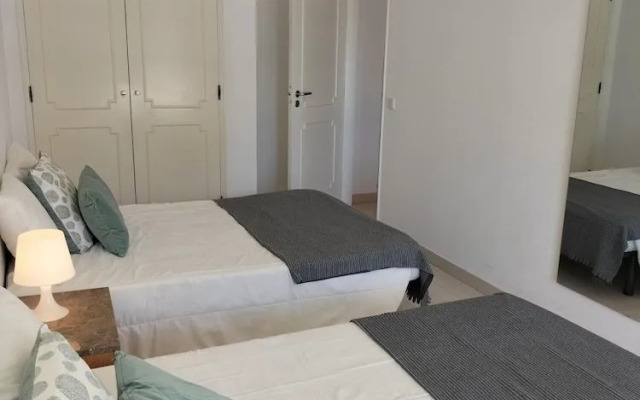 Mar Viva In Quarteira